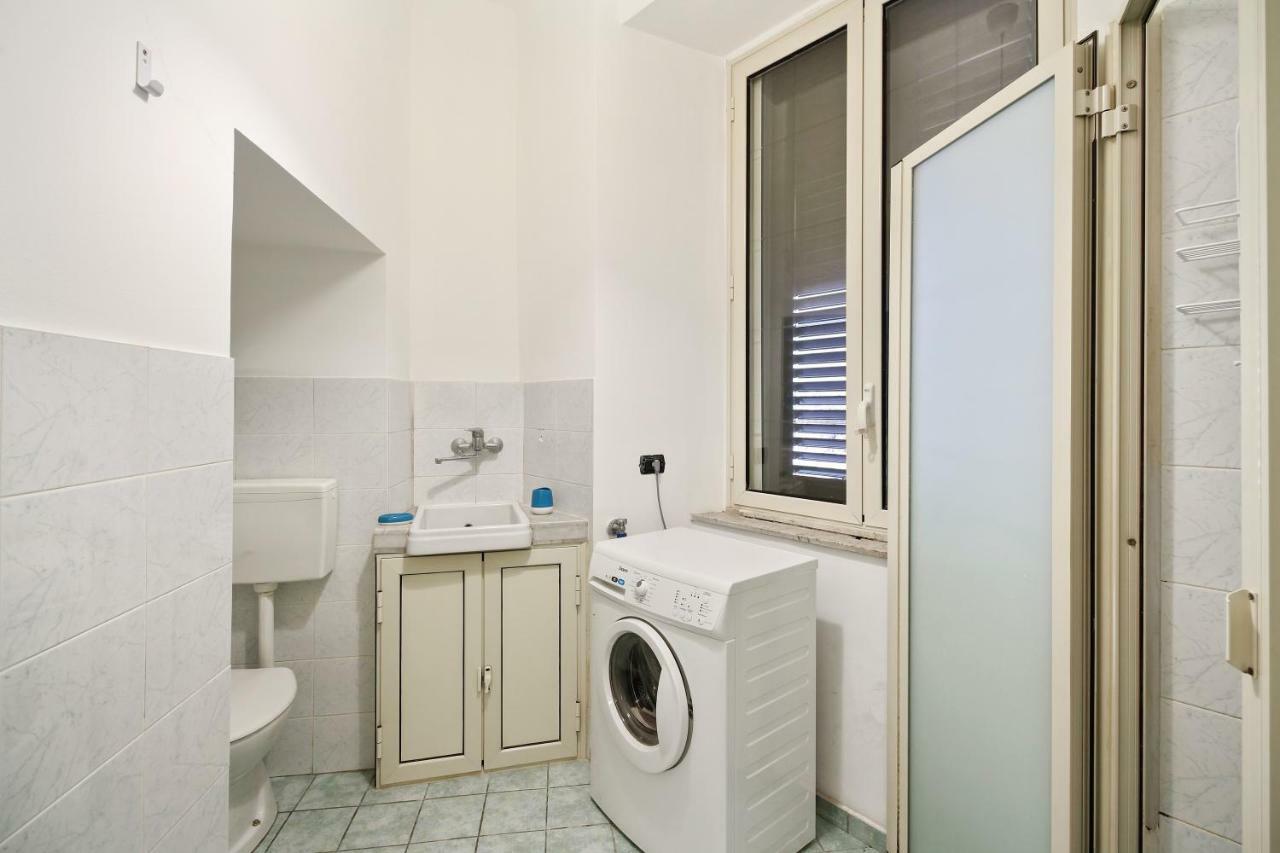 Central Balcony Apartment 카타니아 외부 사진